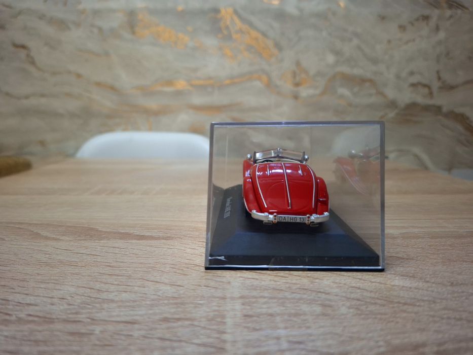 Mercedes 540K 1936 - Miniatura 1:43 com caixa display