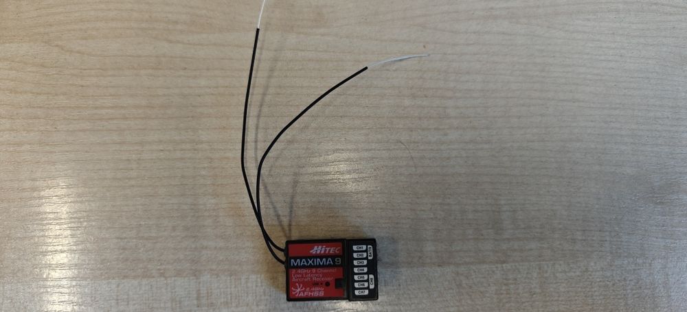 Odbiornik Hitec Maxima 9