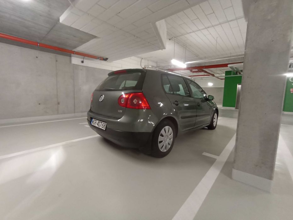 Volkswagen Golf V 1.9 TDI | 2005 |