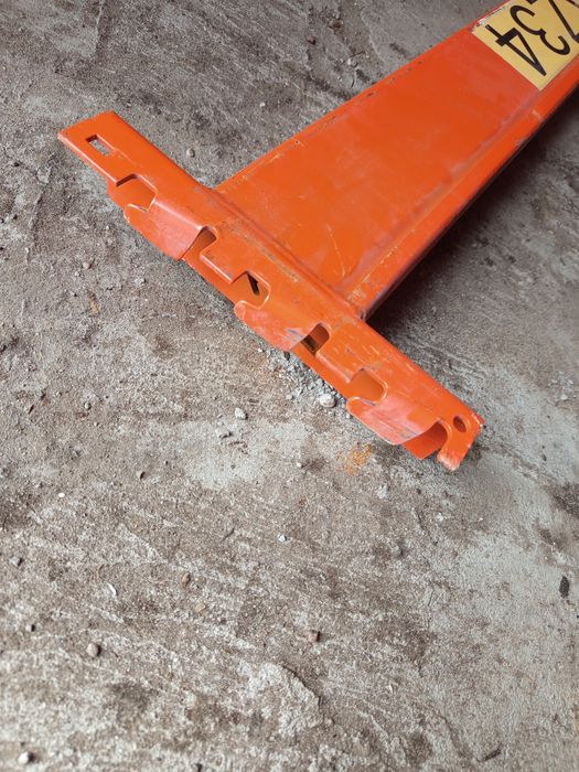 Regały paletowe magazynowe wysokiego składowania 4m