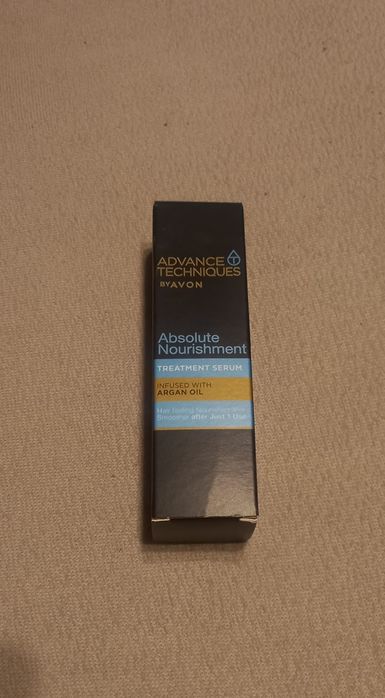Avon Advance Techniques Absolute Nourishment serum do włosów z olejkiem arganowym