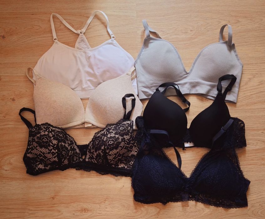 Бюстгальтер (ліфчик) б/у.