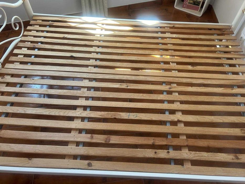 Cama de Casal (2,00mx1,50m)
