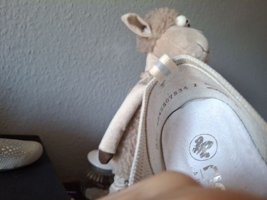 Rieker piękne półbuty damskie cyrkonie  37