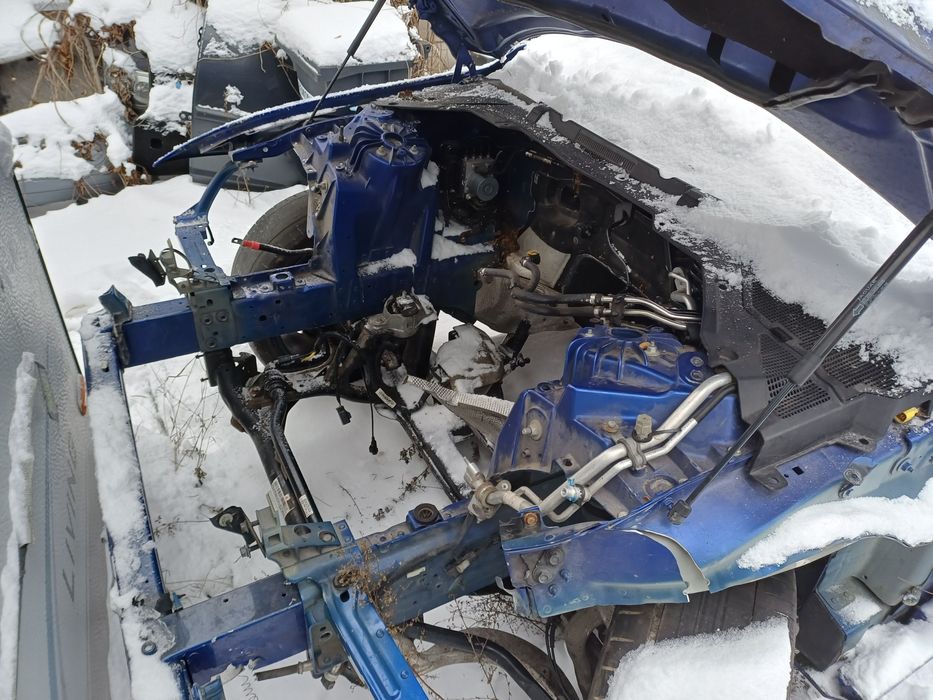 Jaguar XE -nadwozie uszkodzone