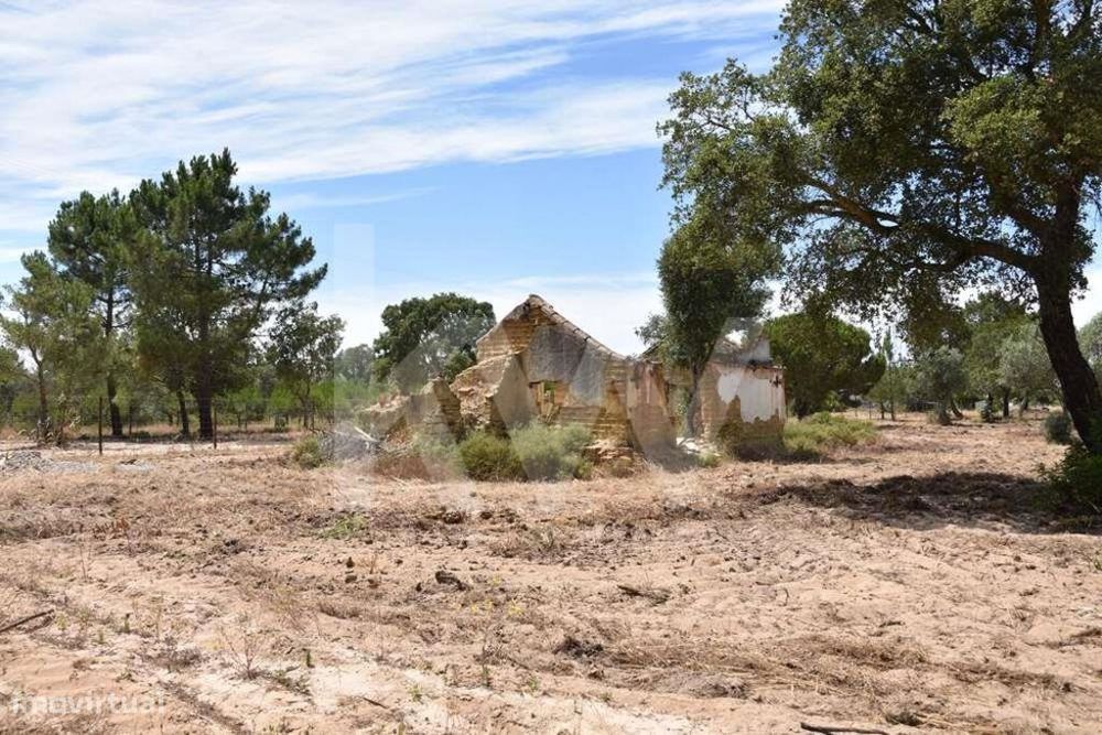 Terreno 1.525ha - Projeto de 416 m2 de construção aprovado - Melides