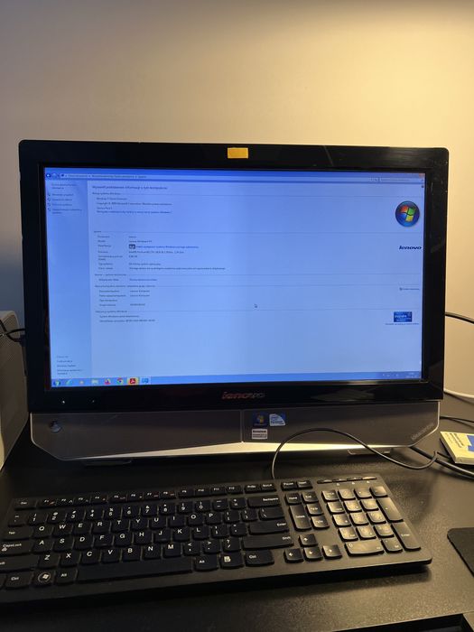 Lenovo all in one 21,5 cala