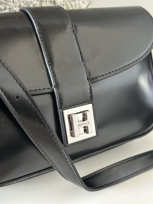 Жіночі сумки на плече hugo boss
