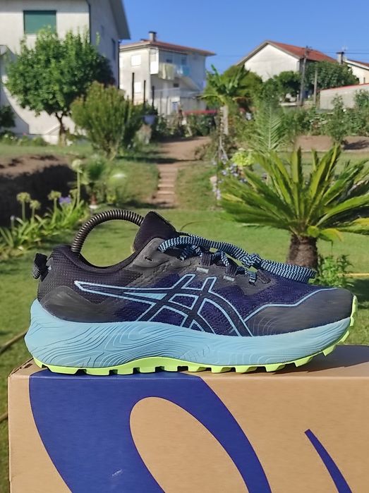 Sapatilhas Trail Running Asics Trabuco 11 tamanho 40
