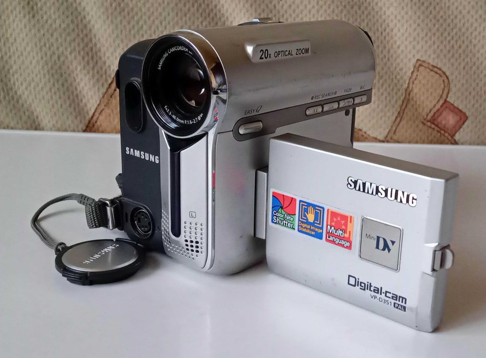 Видеокамера цифровая Mini-DV Samsung Digital-cam VP-D351