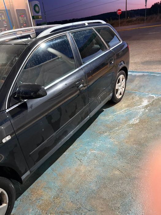 Audi A4 Avant  1.6     GPL