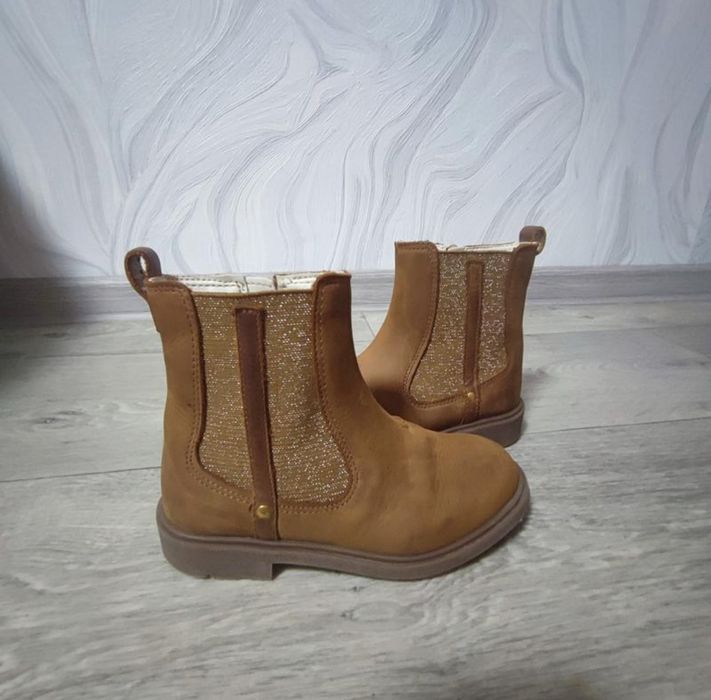 Шкіряні напівчобітки Челсі Clarks 28р.