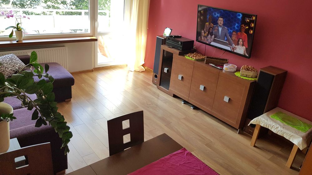 Os. Lecha – 3 pokoje, balkon, umeblowane, blisko tramwaju