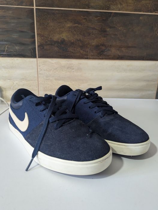 Кросівки NIKE 41 оригінал