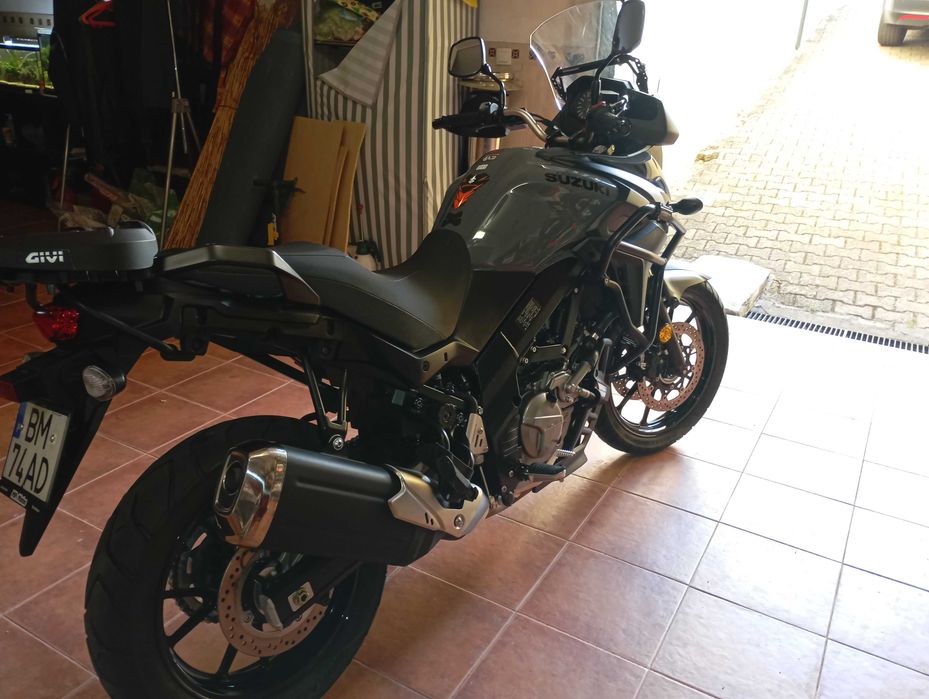 Suzuki V-Strom 650XA 2024