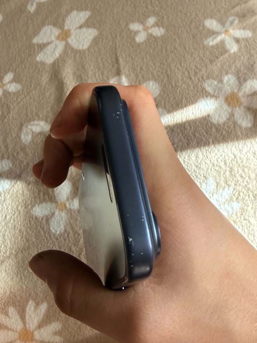 Iphone 17 pro na gwarancji