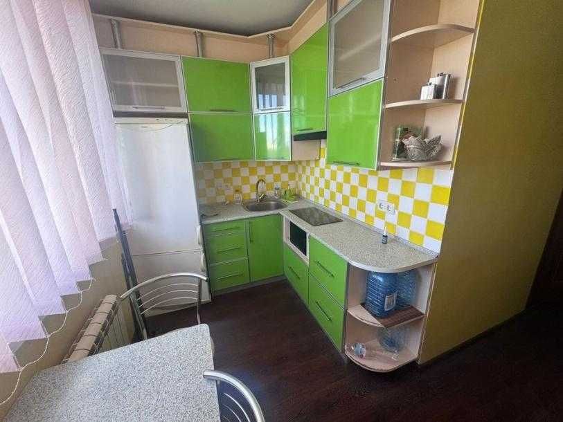 Продам 1-комнатную квартиру на Роганском жилмассиве