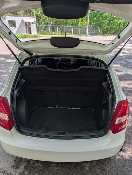 Skoda Fabia 2 1.4 газ/бенз.