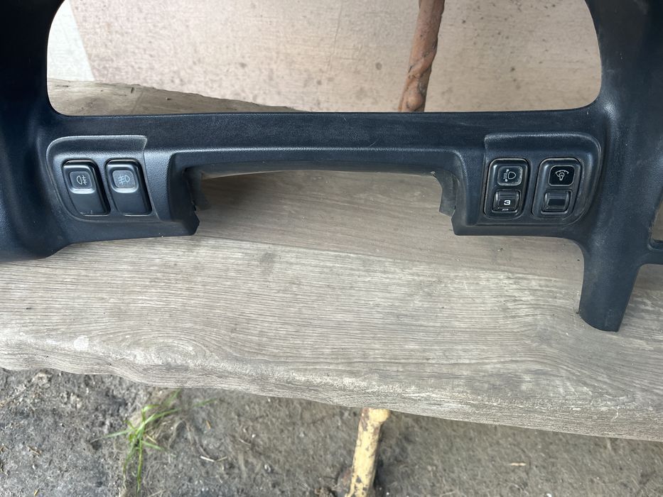 Накладка торпеди Мазда 323f ba 1995-1998