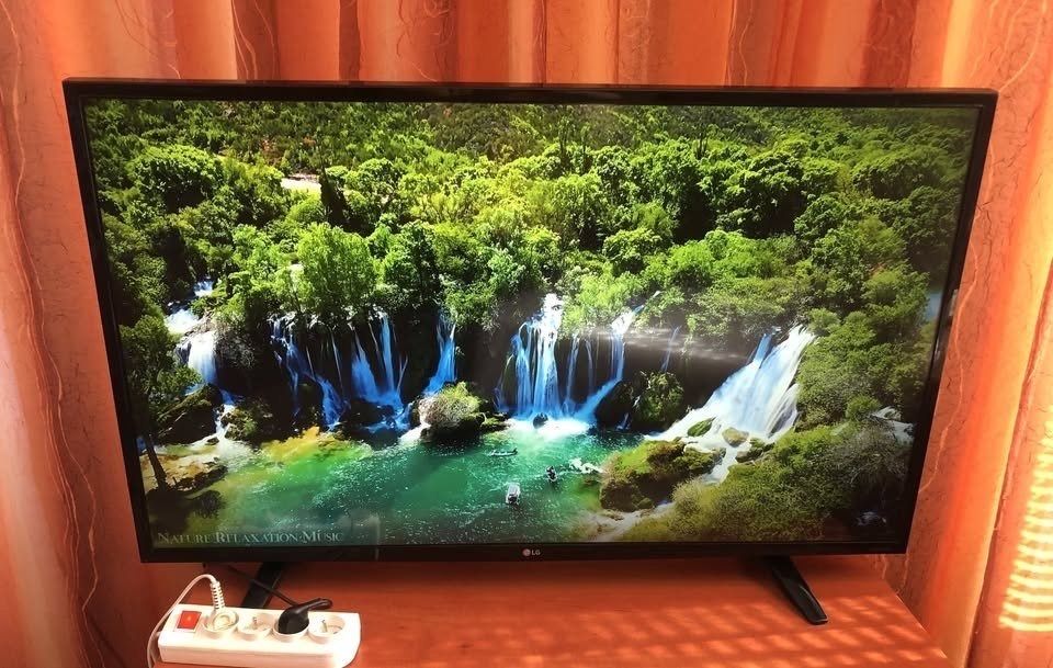 Telewizor LG 43" HDMI FULL HD