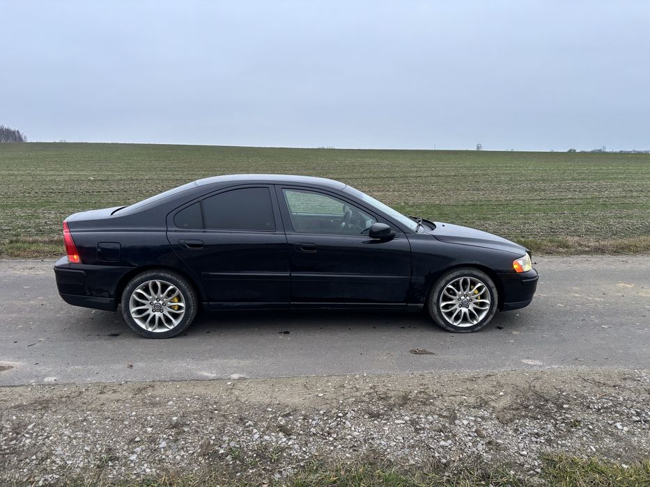 Volvo S60 • 2.4 D5 185 KM