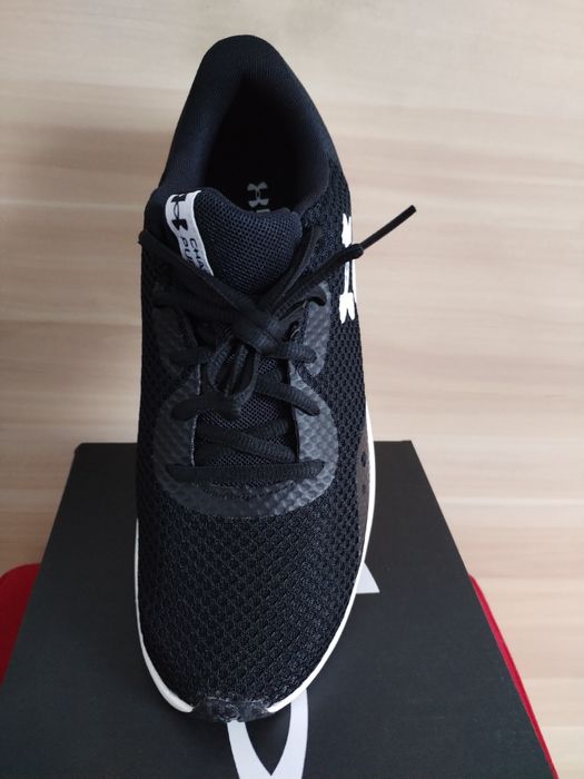 Under Armour Mężczyźni UA Charged Pursuit 3 r.42 oryginalne okazja
