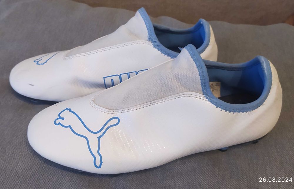 Sprzedam buty do piłki nożnej