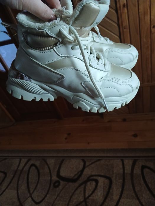 Демі кросівки для дівчинки