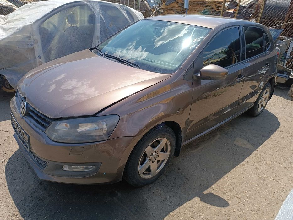 Разборка Volkswagen Polo 2012 шрот