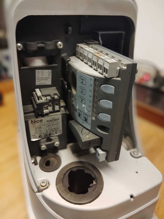 Napęd NICE RUN do 2500KG