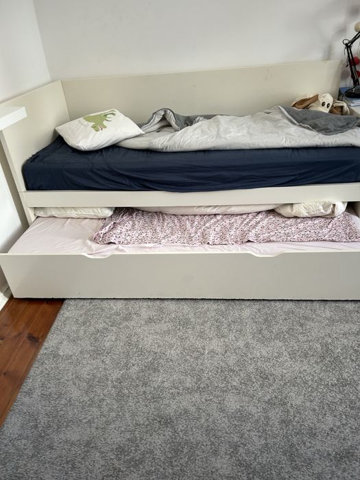 Cama dupla  ikea branca Nova descida de preço