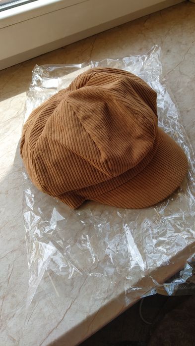 Восьмикутний капелюх-кепка