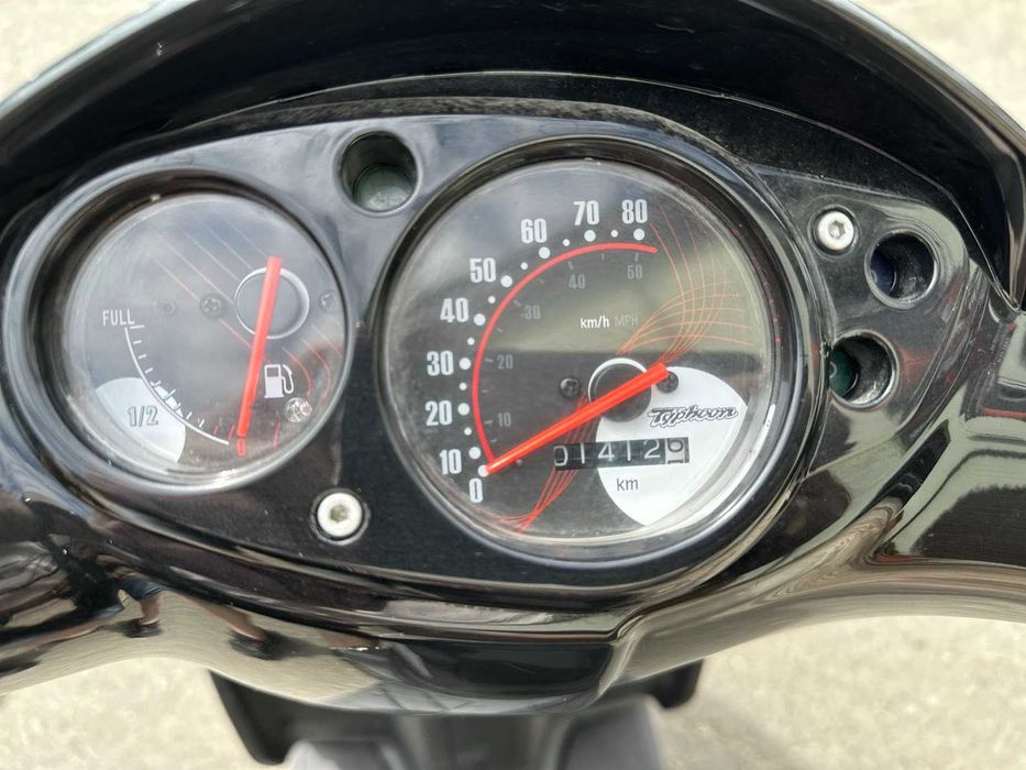 Продається скутер  Piaggio Typhoon 50 4T