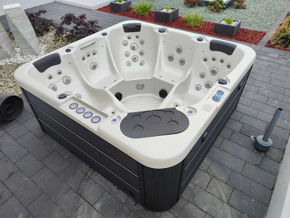 Nowa ogrodowa wanna spa Balboa Touch 4 , wifi , bluetooth - raty 0%