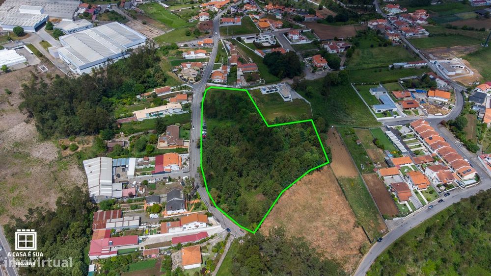 Terreno com 14 hectares em zona central de Rio Meão, S. M. Feira
