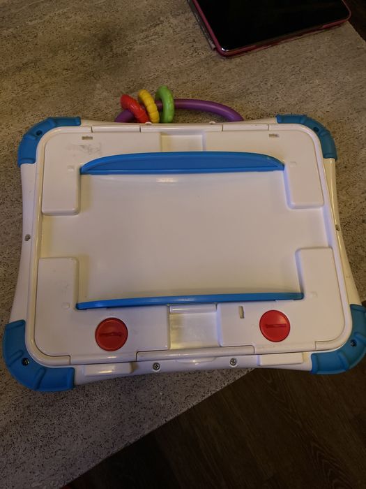 Fisher Price Etui do Ipad Apple lub tablet 24x18,5