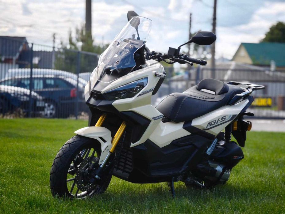 Скутери вищої якості Максі-скутер Vilardo AGV-S Yamaha N-MAX Honda PCX ексклюзивно в Артмото Київ!