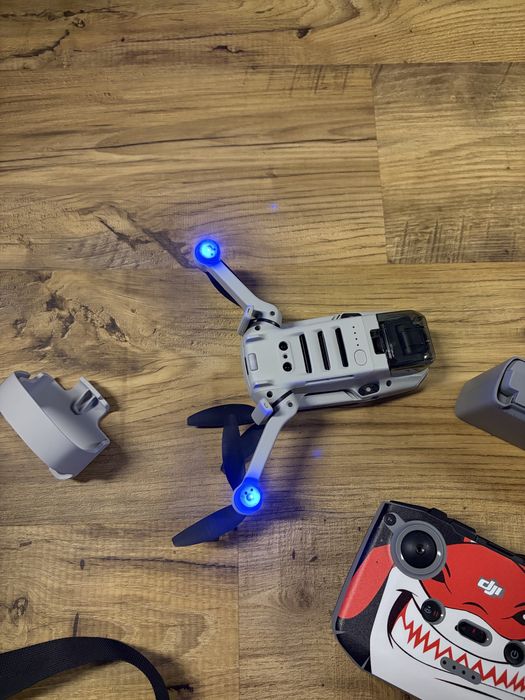 Dji mini 2 se fly more combo