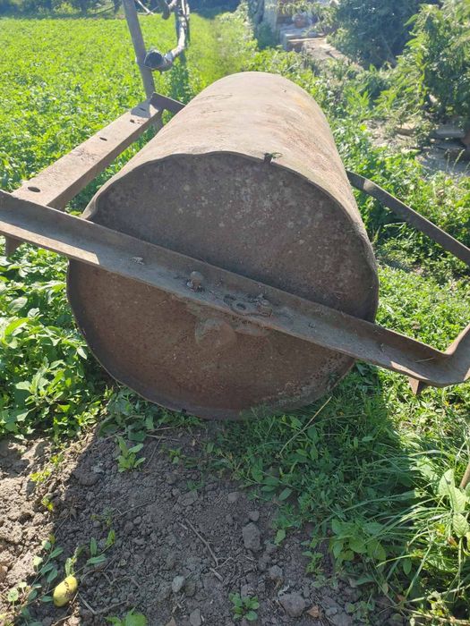 Продам вал каток водоналивний