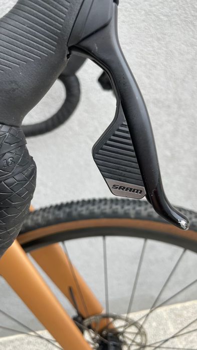 Bicicleta 3T exploro team rival