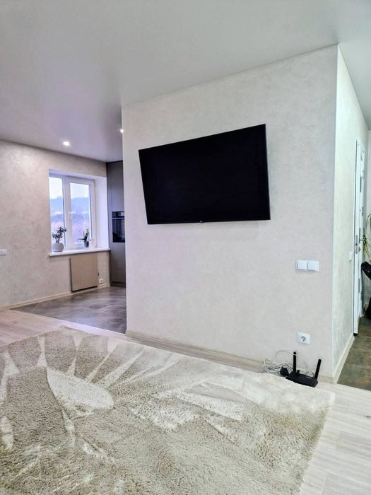 Продається сучасна 3-кімнатна квартира