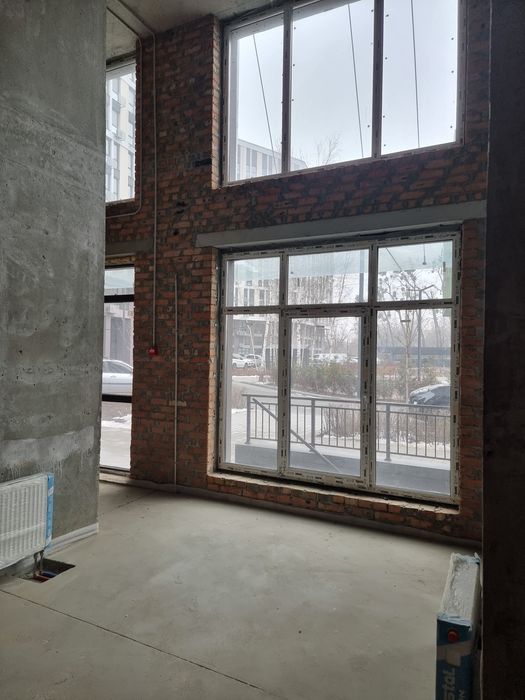 Оренда комерційного приміщення 95.2 м2 в ЖК Madison Garden