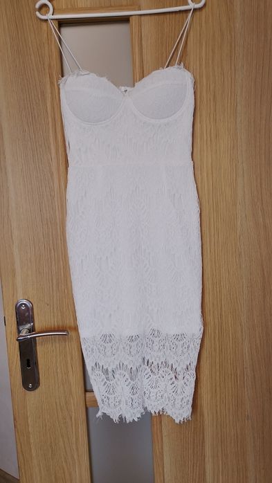 Koronkowa sukienka ołówkowa, rozmiar S