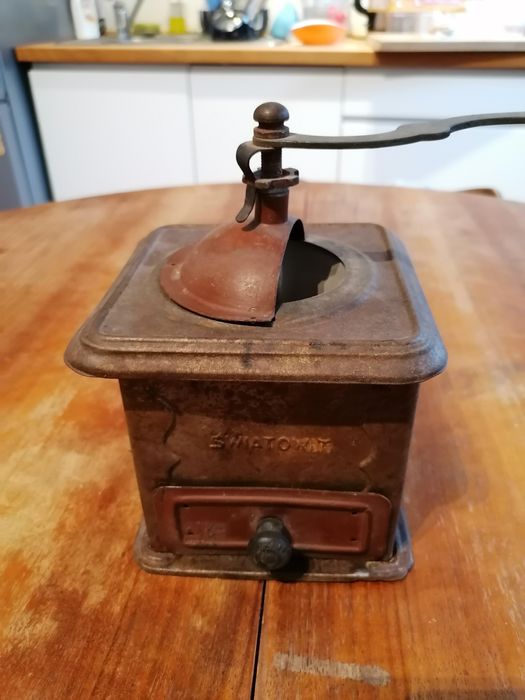 Światowid - młynek do kawy lub pieprzu - PRL