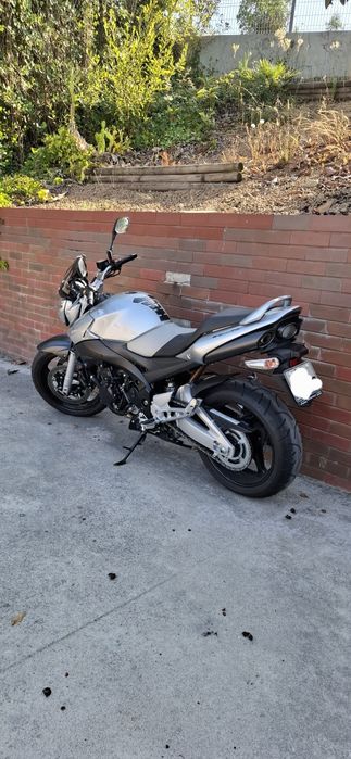 Suzuki GSR 600 2010