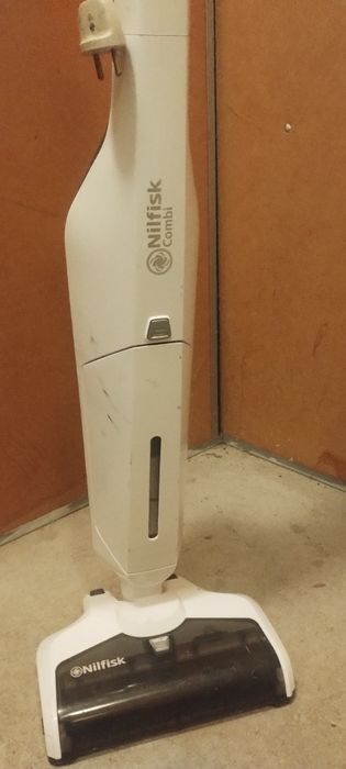 Nilfisk Combi. пылесос-полотер