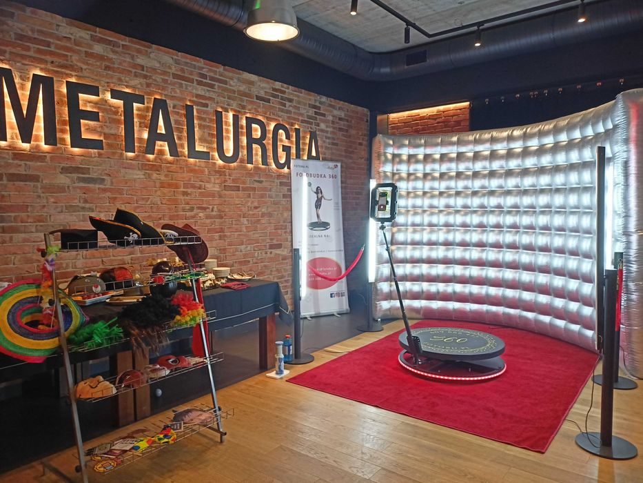 Fotograf kamerzysta na wesele chrzciny urodziny dron fotobudka love