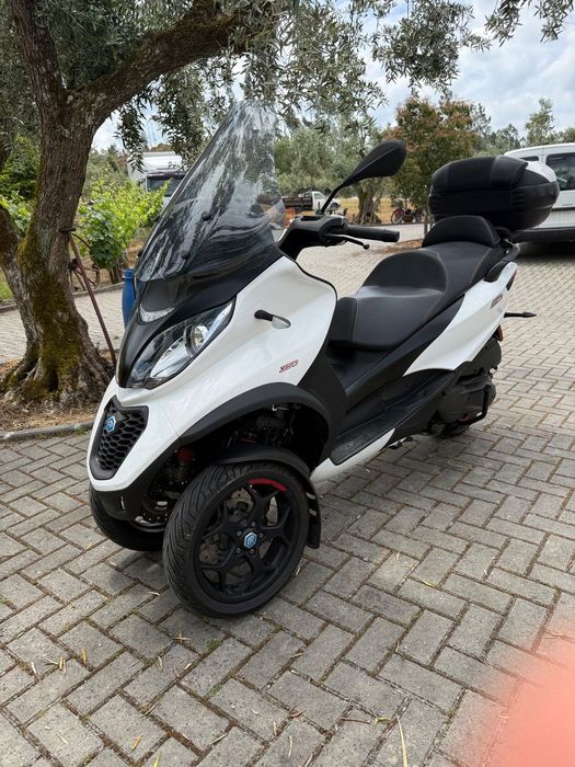 Piaggio MP3