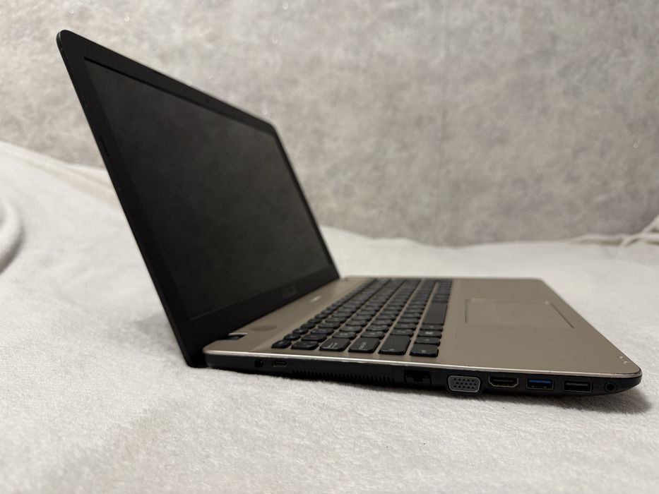 Ноутбук Asus a541n