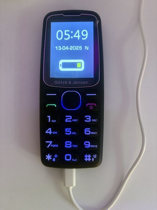 Telefon dla seniora starszej osoby GFE302